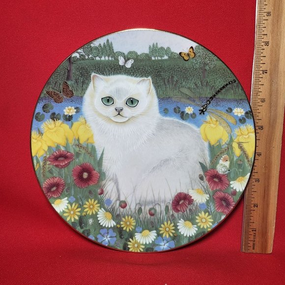 House of Global Art Lily English Countryside Cat Decorative Plate Series 1983 - Picture 7 of 10